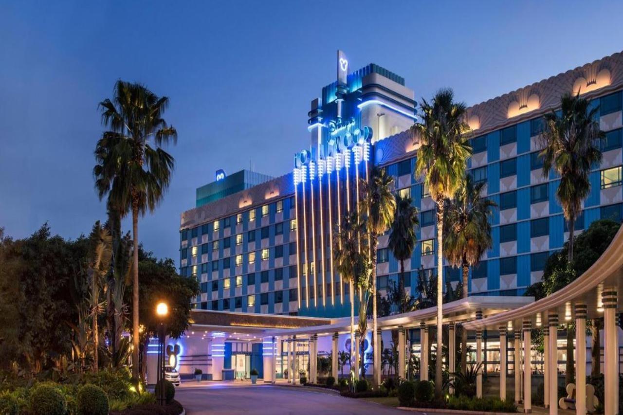 Disney'S Hollywood Hotel Hong Kong Bagian luar foto Hilton Tokyo