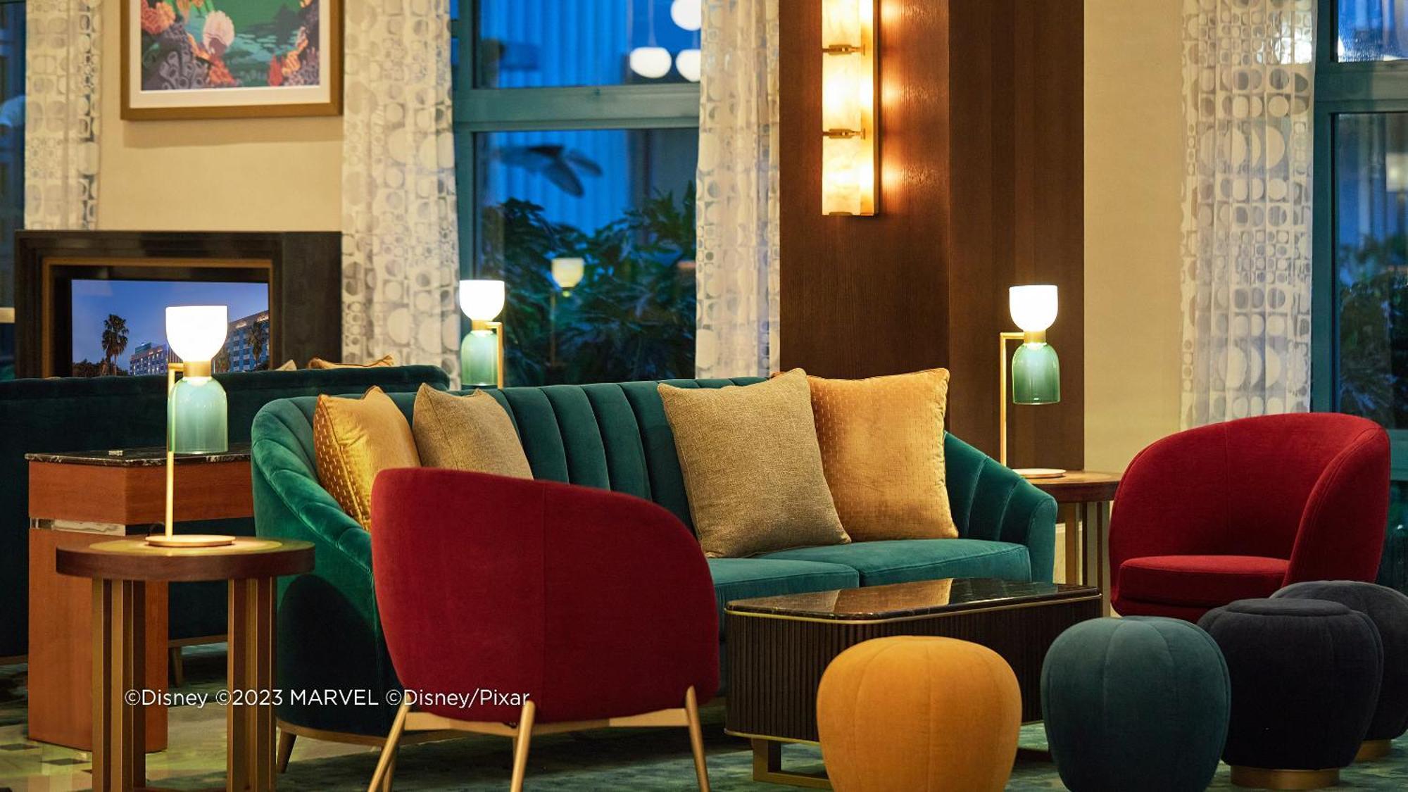 Disney'S Hollywood Hotel Hong Kong Bagian luar foto The interior of the lounge