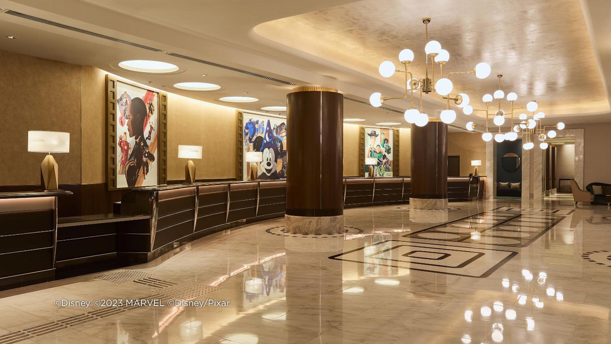 Disney'S Hollywood Hotel Hong Kong Bagian luar foto Lobby