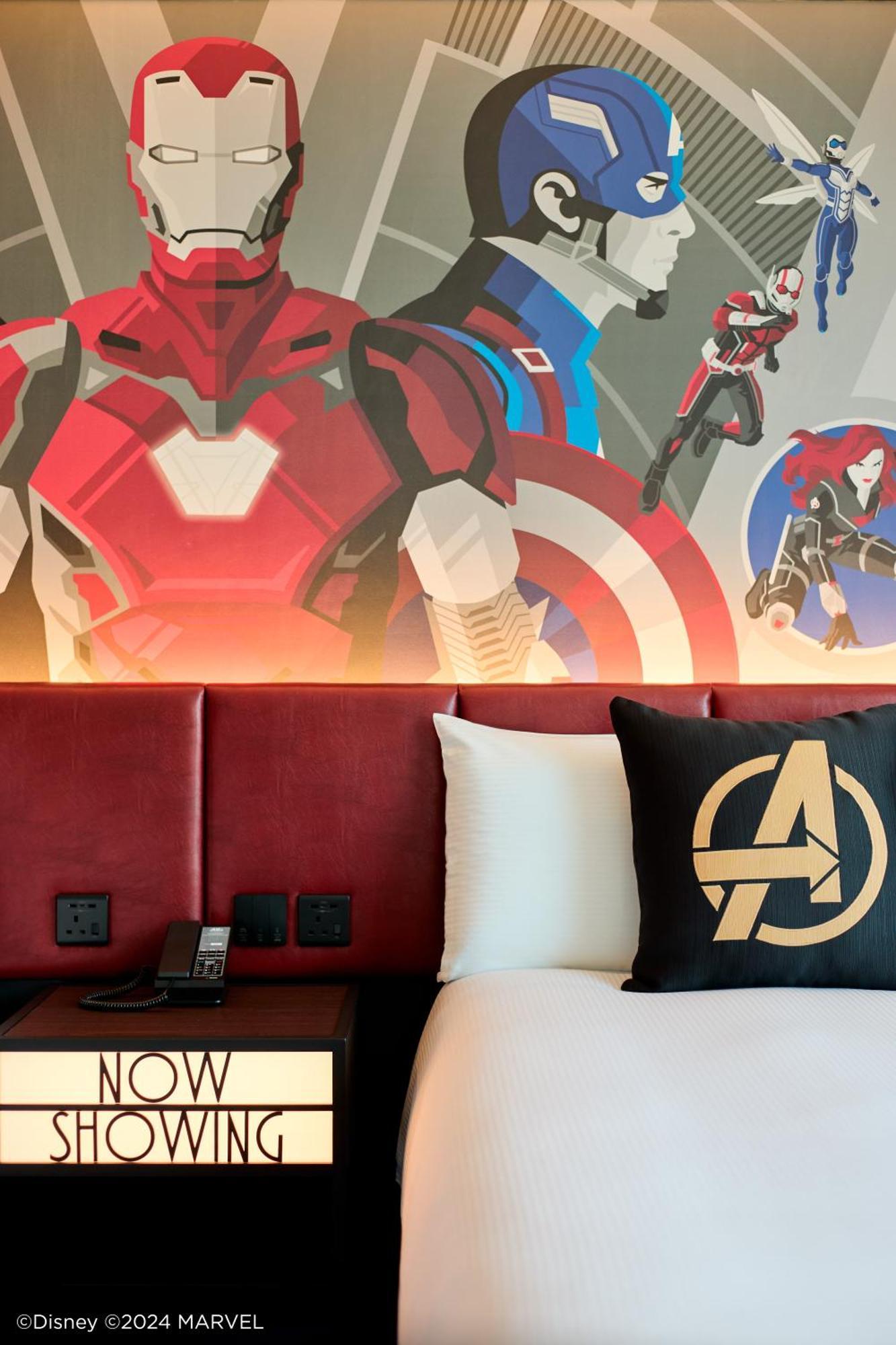 Disney'S Hollywood Hotel Hong Kong Bagian luar foto Marvel Avengers themed room at the hotel